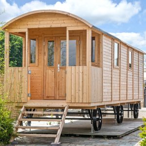 Circuswagen Jimmy | 19mm | vuren onbehandeld | 840 x 240 cm | excl. onderstel