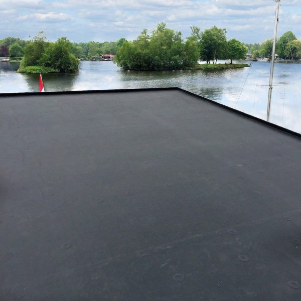 Set 14 - EPDM dakbedekking 750 x 360 cm incl. Contactlijm (1-zijdige verlijming)