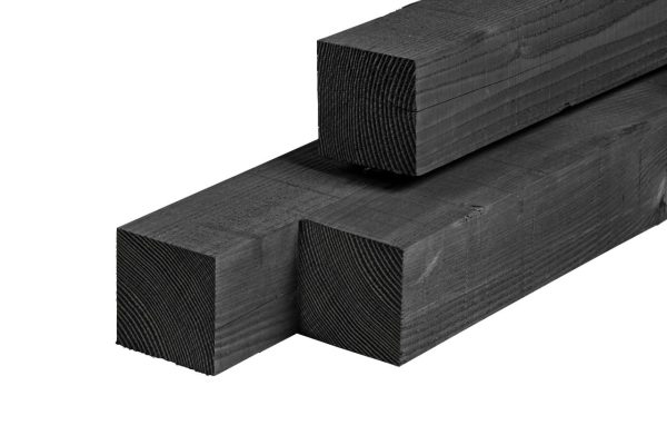 Douglas paal 9,0 x 9,0 x 300 cm, vers, zwart geïmpregneerd, fijnbezaagd, scherpkantig
