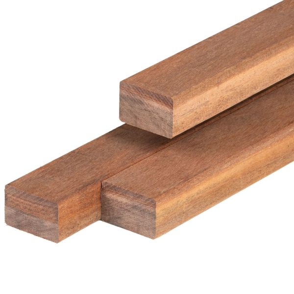 Angelim vermelho hardhout regel 4,5 x 7,0 x 300 cm geschaafd, 4 ronde hoeken
